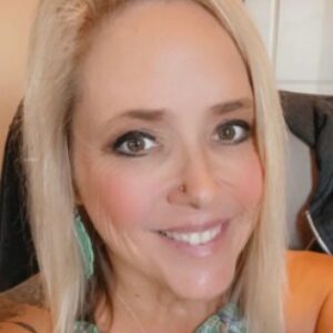 Profile photo of Lori Landolt